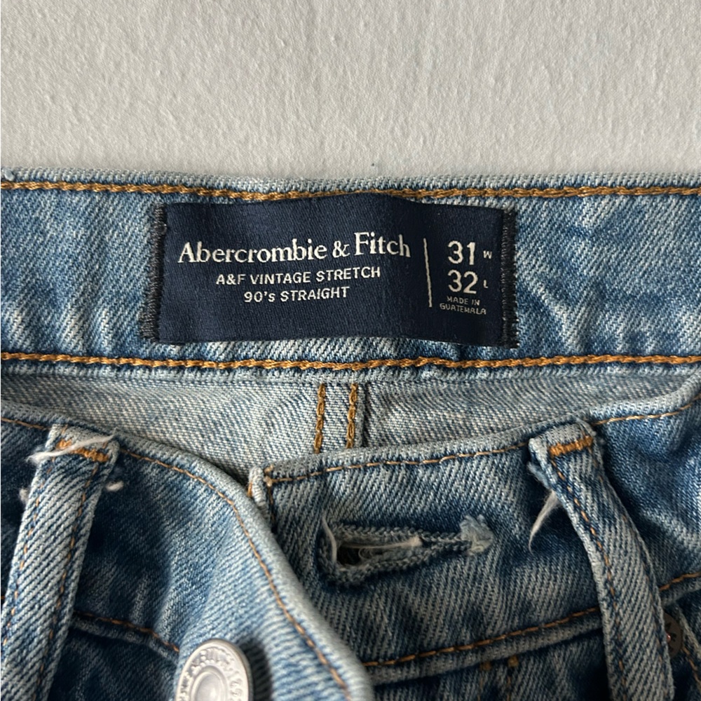 Women’s Abercrombie Jorts - Picture 2 of 3